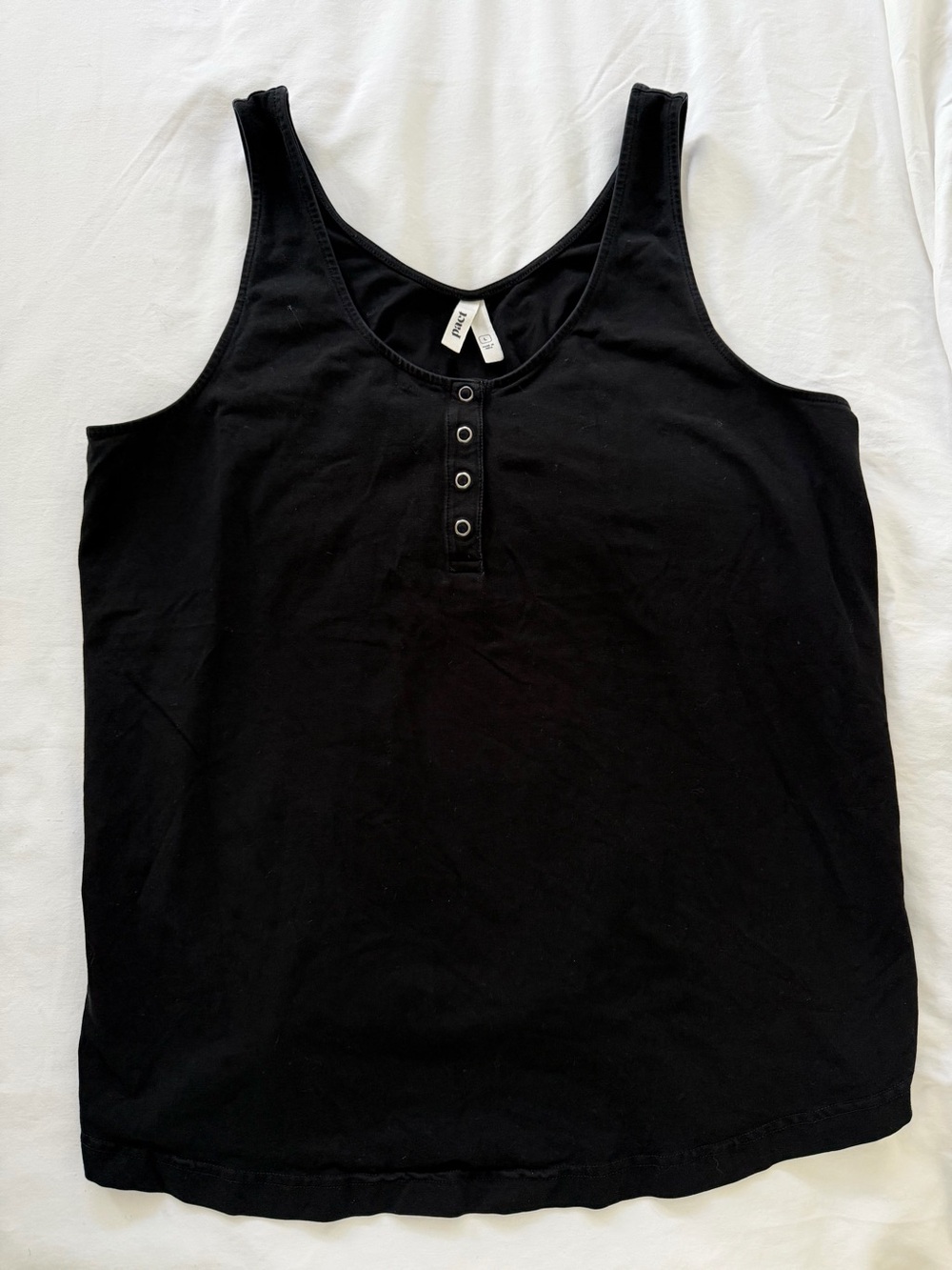 Pact Snap Front Black Tank Top Size Large
